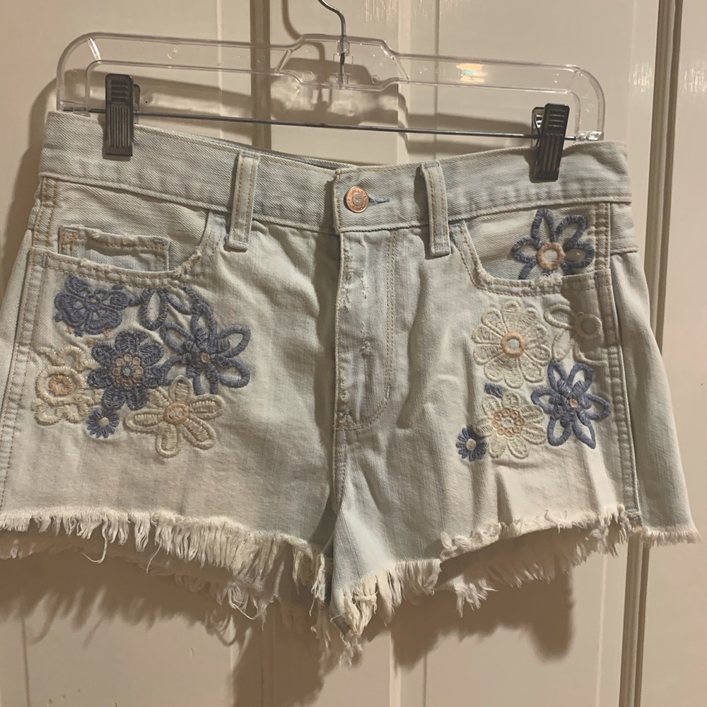 Embroidered Flower Denim Shorts